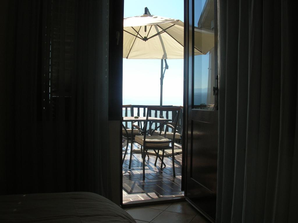 Vacation Home Lucija Slatina  Экстерьер фото