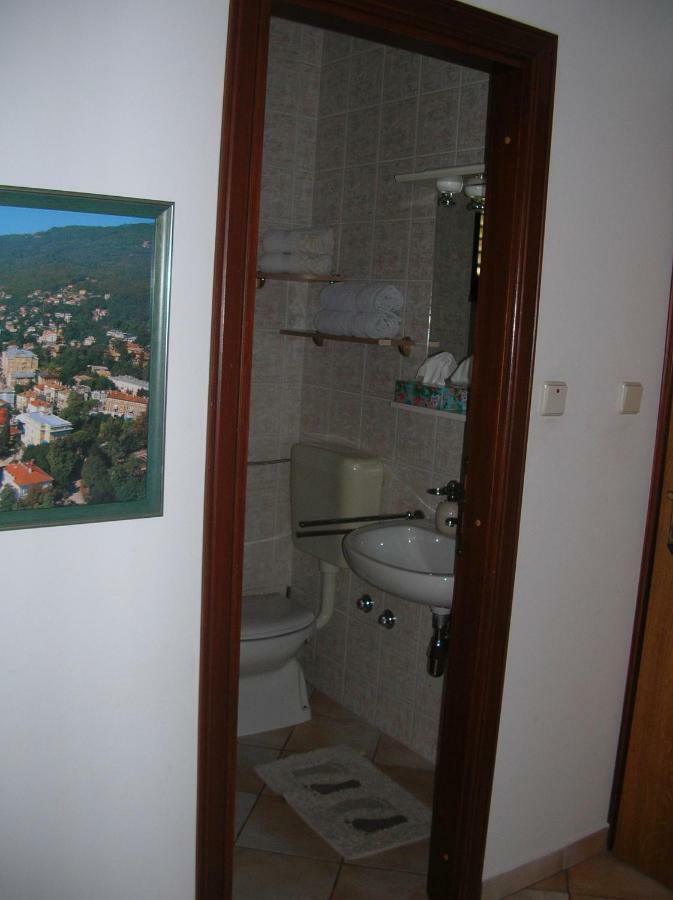 Vacation Home Lucija Slatina  Экстерьер фото
